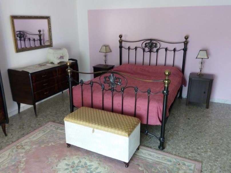 Villa 2 Fields Castellaneta Luaran gambar