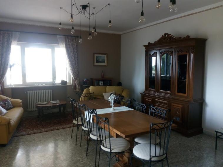 Villa 2 Fields Castellaneta Luaran gambar