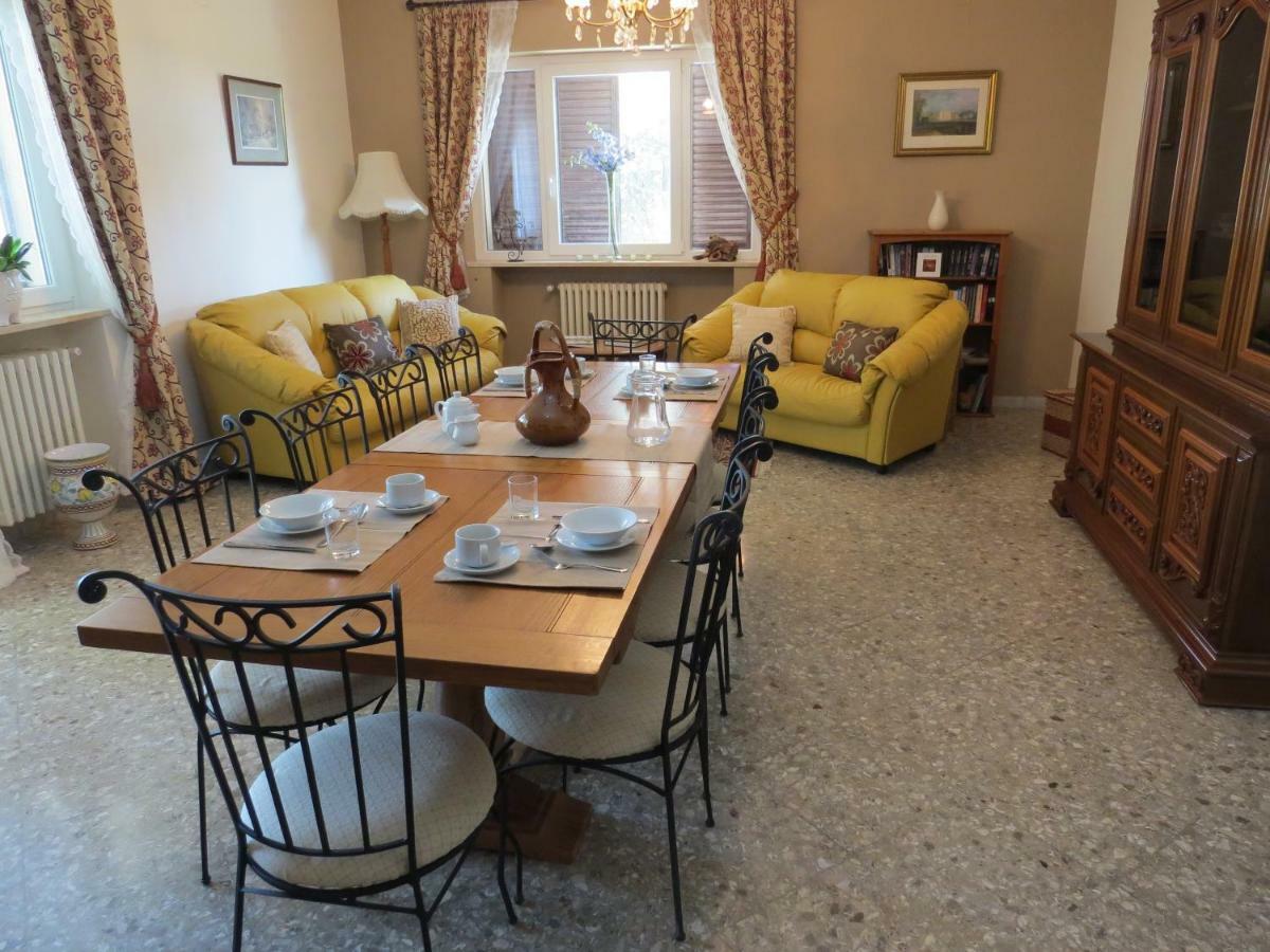 Villa 2 Fields Castellaneta Luaran gambar